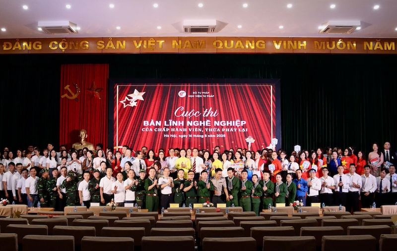 Khẳng định bản lĩnh nghề nghiệp Chấp hành viên, Thừa phát lại trong kỷ nguyên mới